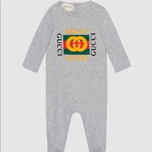Gucci baby sleepwear